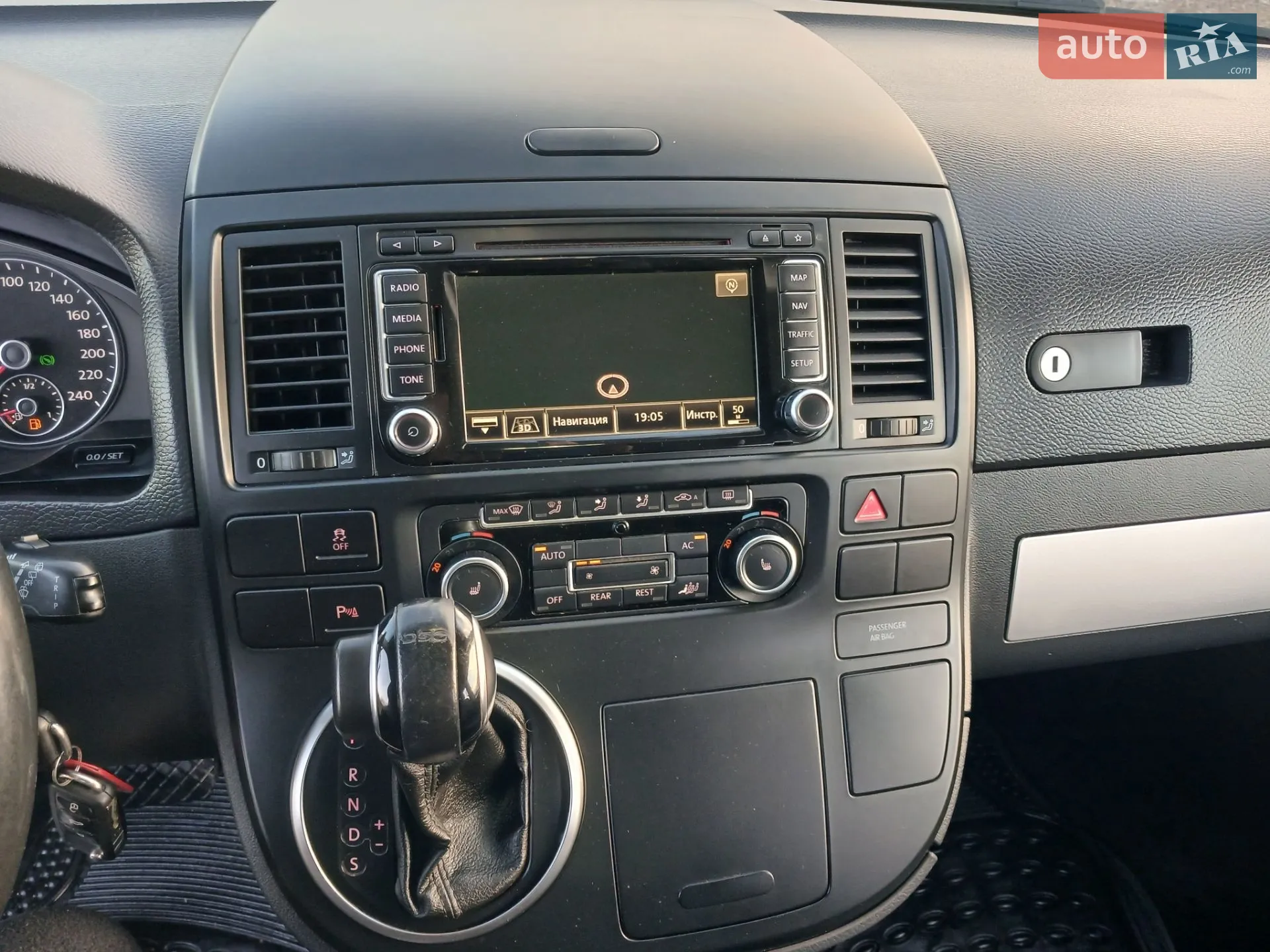 2011 Volkswagen Multivan - мініатюра 49