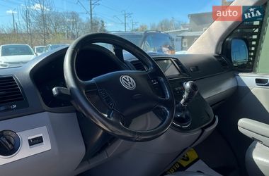 Минивэн Volkswagen Multivan 2008 в Стрые