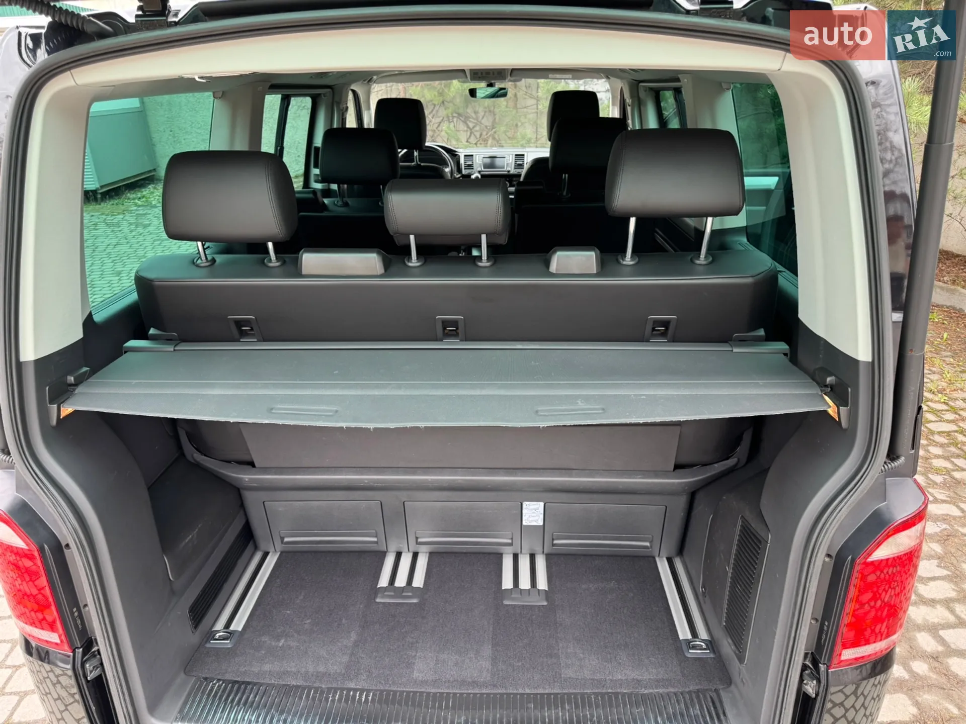 2018 Volkswagen Multivan - мініатюра 28