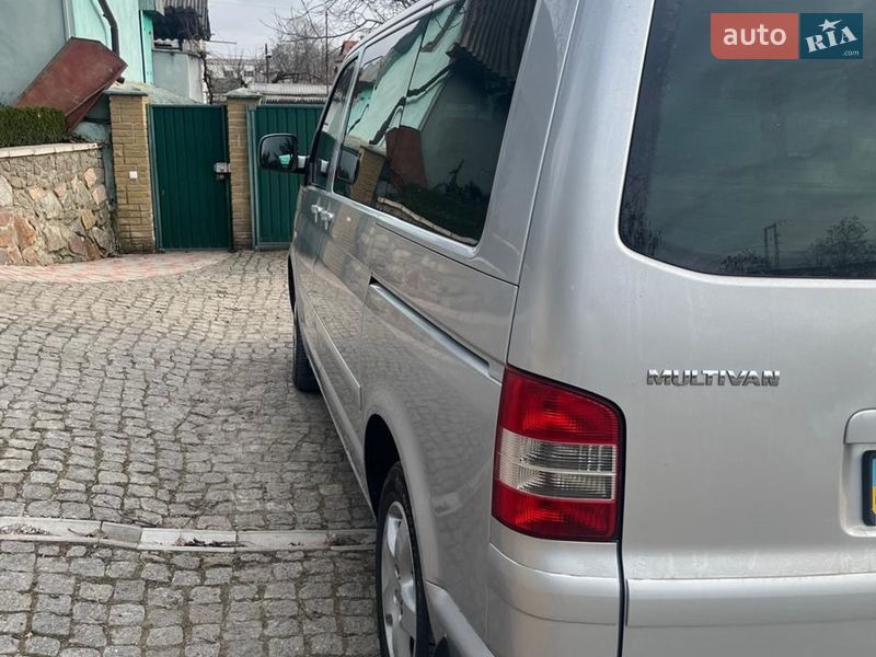 Минивэн Volkswagen Multivan 2006 в Киеве фото 3 Минивэн Volkswagen Multivan 2006 в Киеве