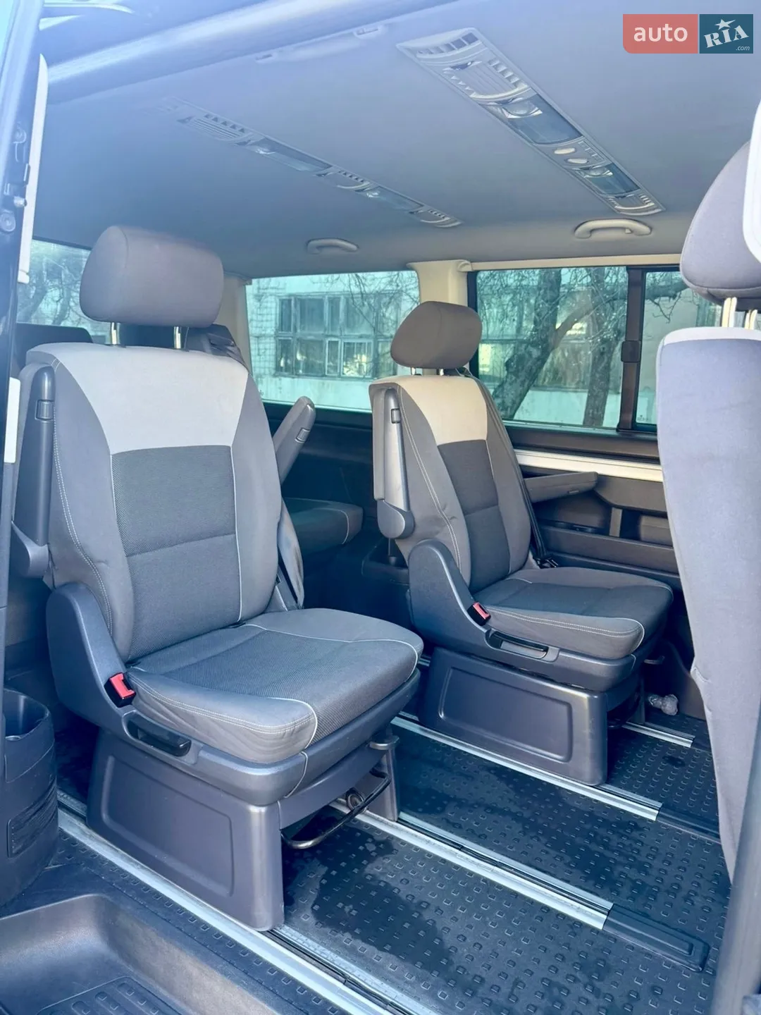 2011 Volkswagen Multivan - мініатюра 12