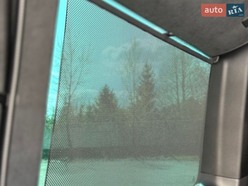 Мінівен Volkswagen Multivan 2017 в Дніпрі