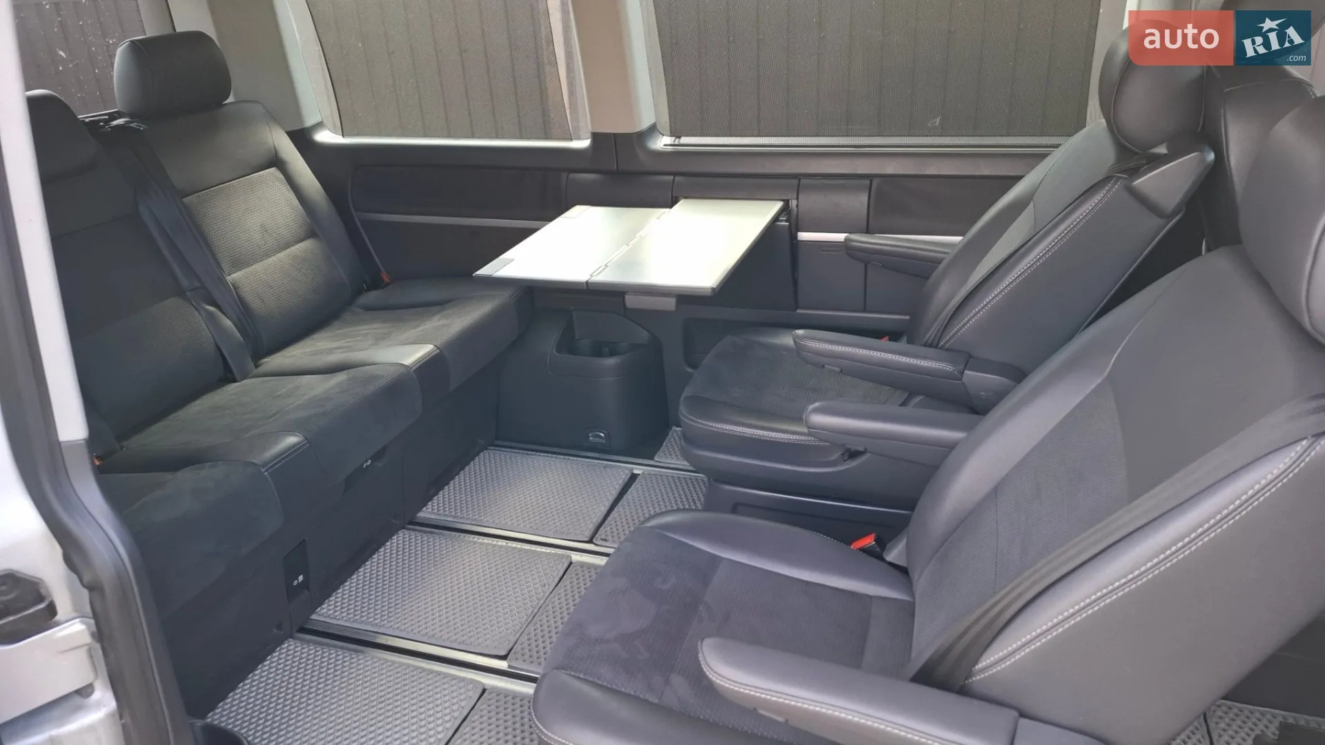 2011 Volkswagen Multivan - мініатюра 18