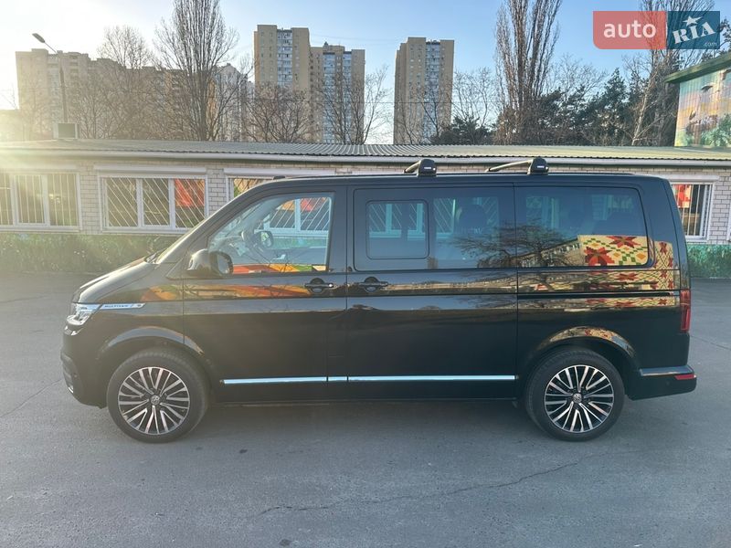 Минивэн Volkswagen Multivan 2024 в Киеве