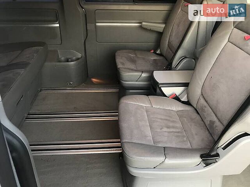 Минивэн Volkswagen Multivan 2009 в Киеве фото 7 Минивэн Volkswagen Multivan 2009 в Киеве