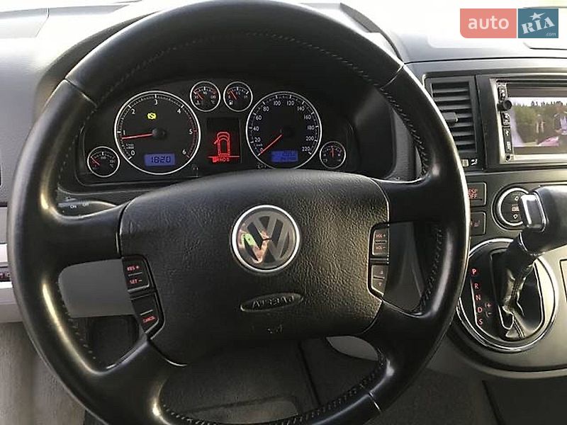 Минивэн Volkswagen Multivan 2009 в Киеве фото 11 Минивэн Volkswagen Multivan 2009 в Киеве