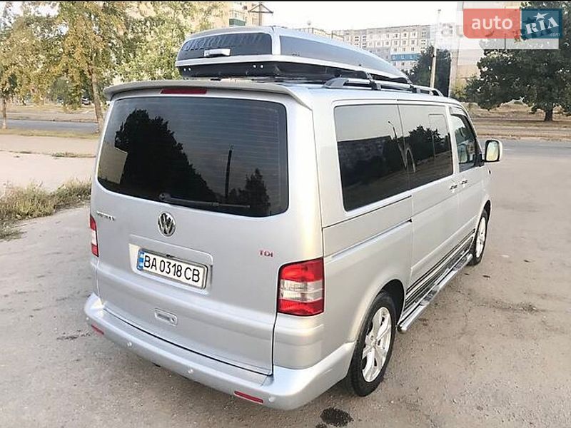Минивэн Volkswagen Multivan 2009 в Киеве фото 12 Минивэн Volkswagen Multivan 2009 в Киеве