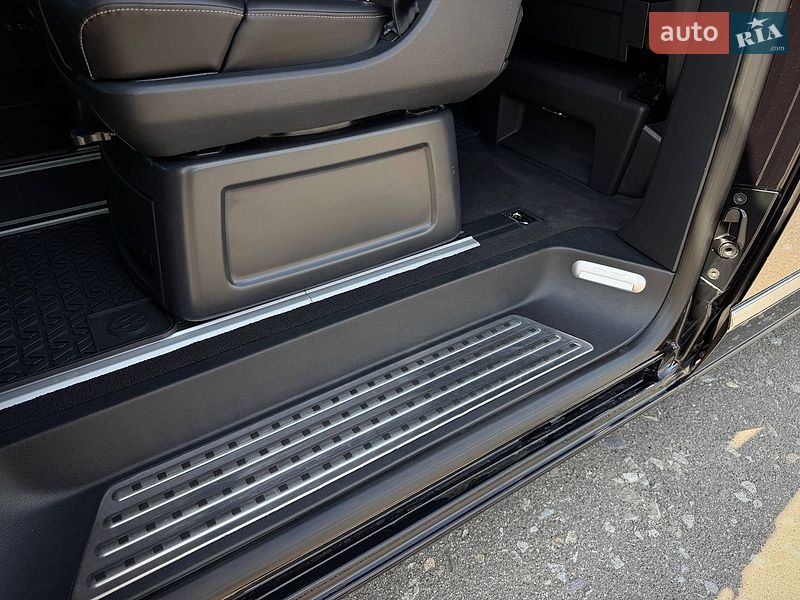 Минивэн Volkswagen Multivan 2019 в Киеве фото 63 Минивэн Volkswagen Multivan 2019 в Киеве