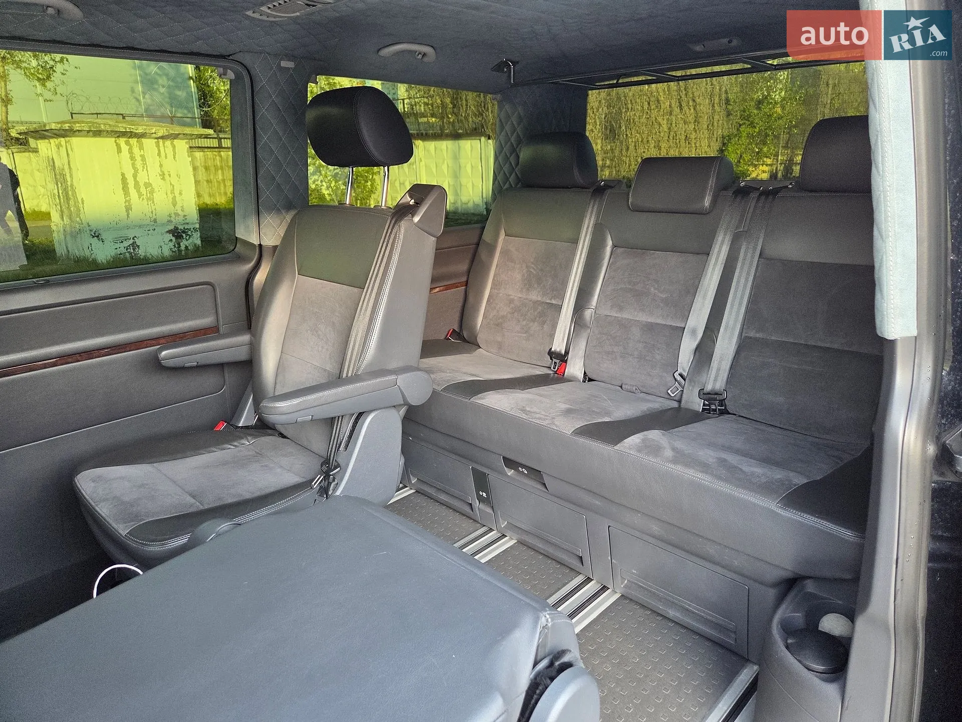 2012 Volkswagen Multivan - мініатюра 37