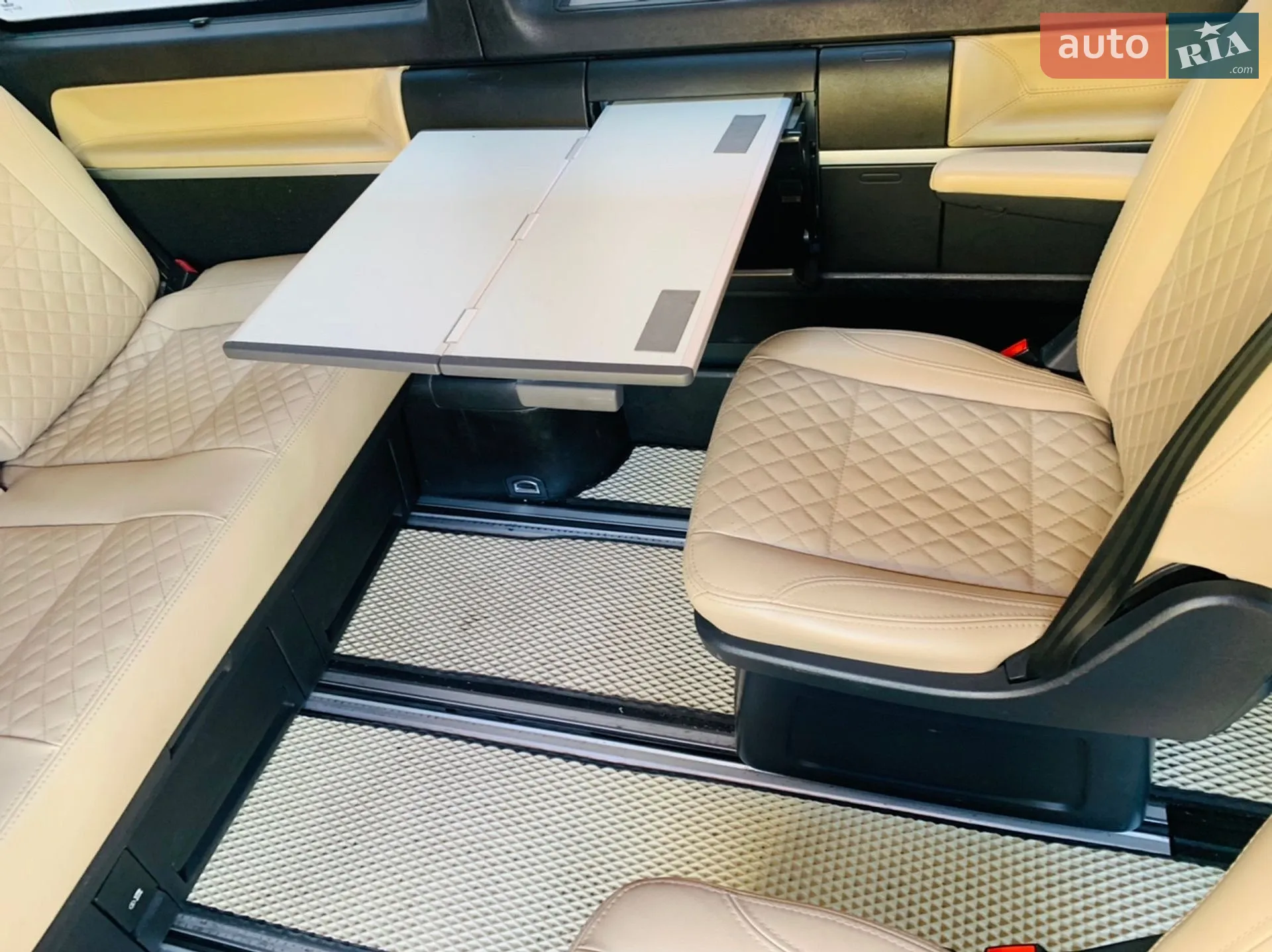 2016 Volkswagen Multivan - мініатюра 11