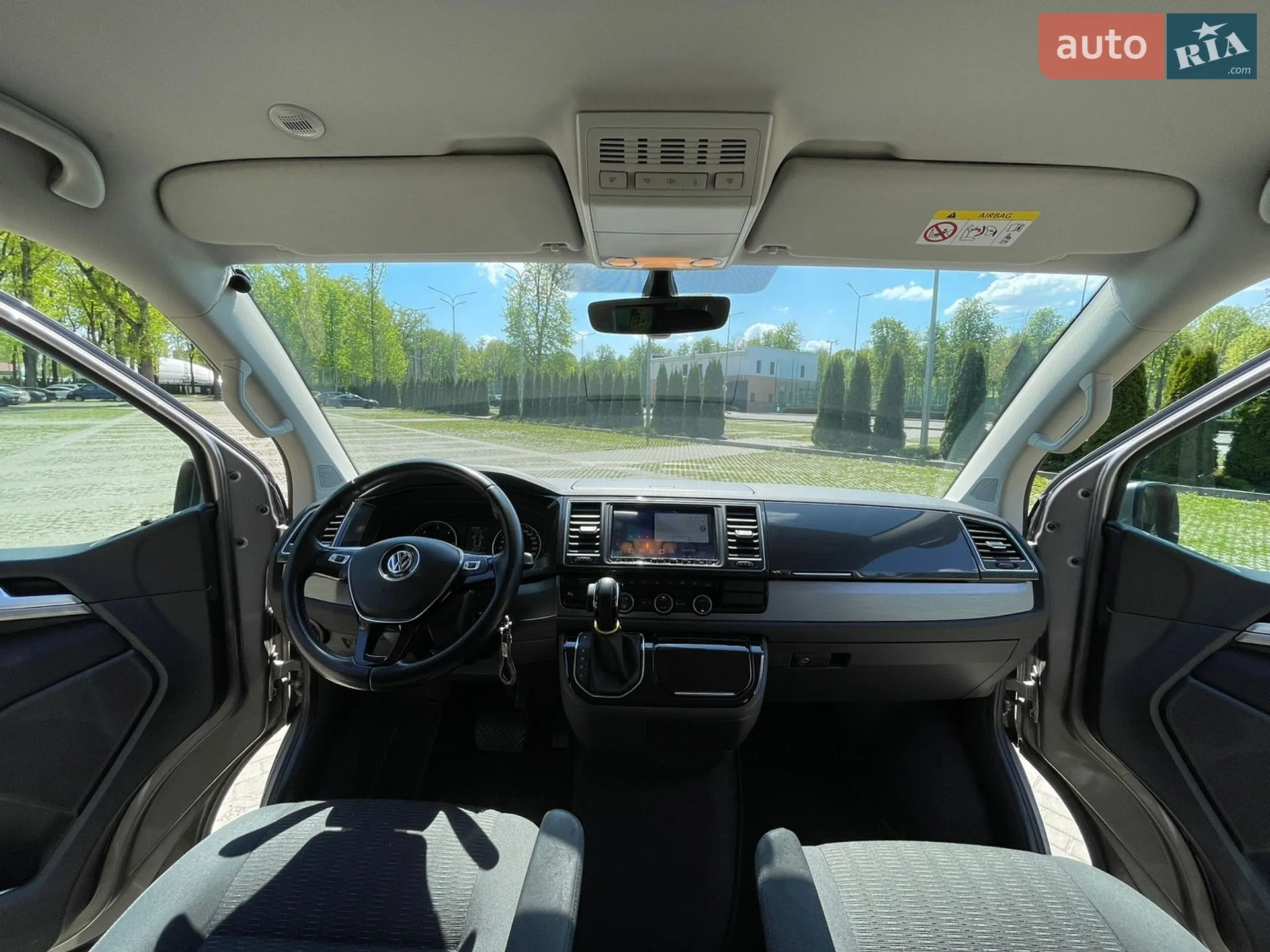 2018 Volkswagen Multivan - мініатюра 14