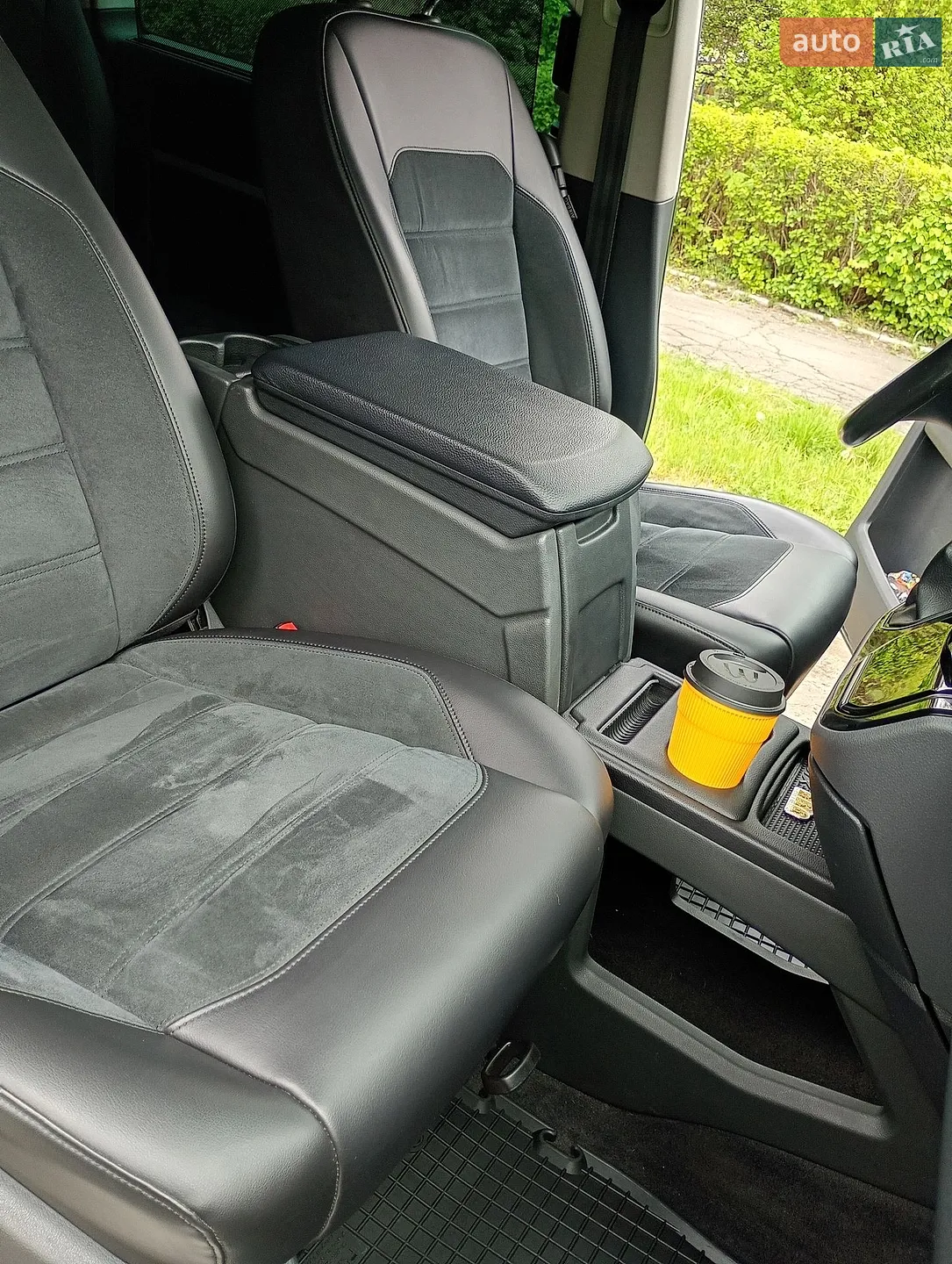 2016 Volkswagen Multivan - мініатюра 23