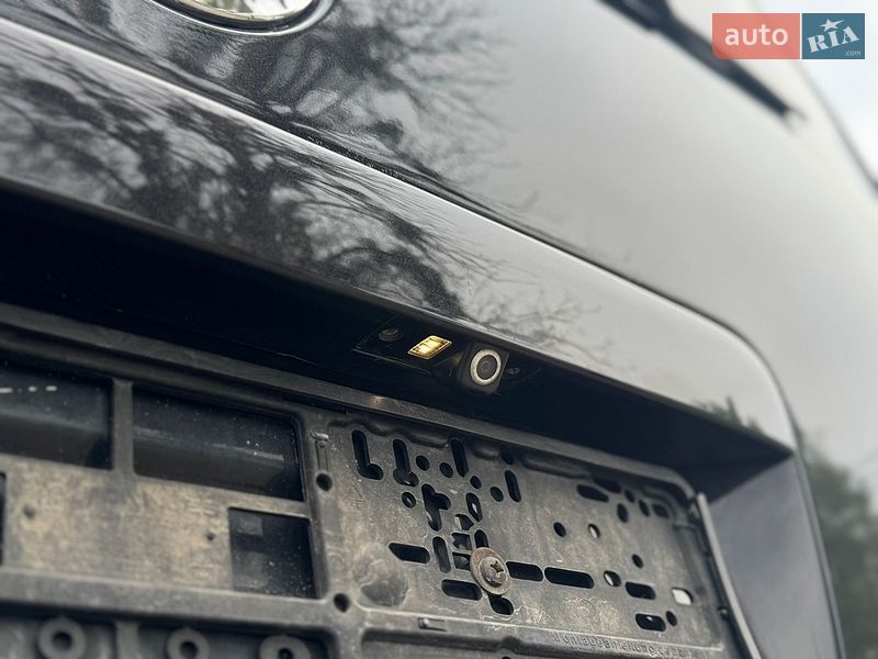 Минивэн Volkswagen Multivan 2009 в Умани