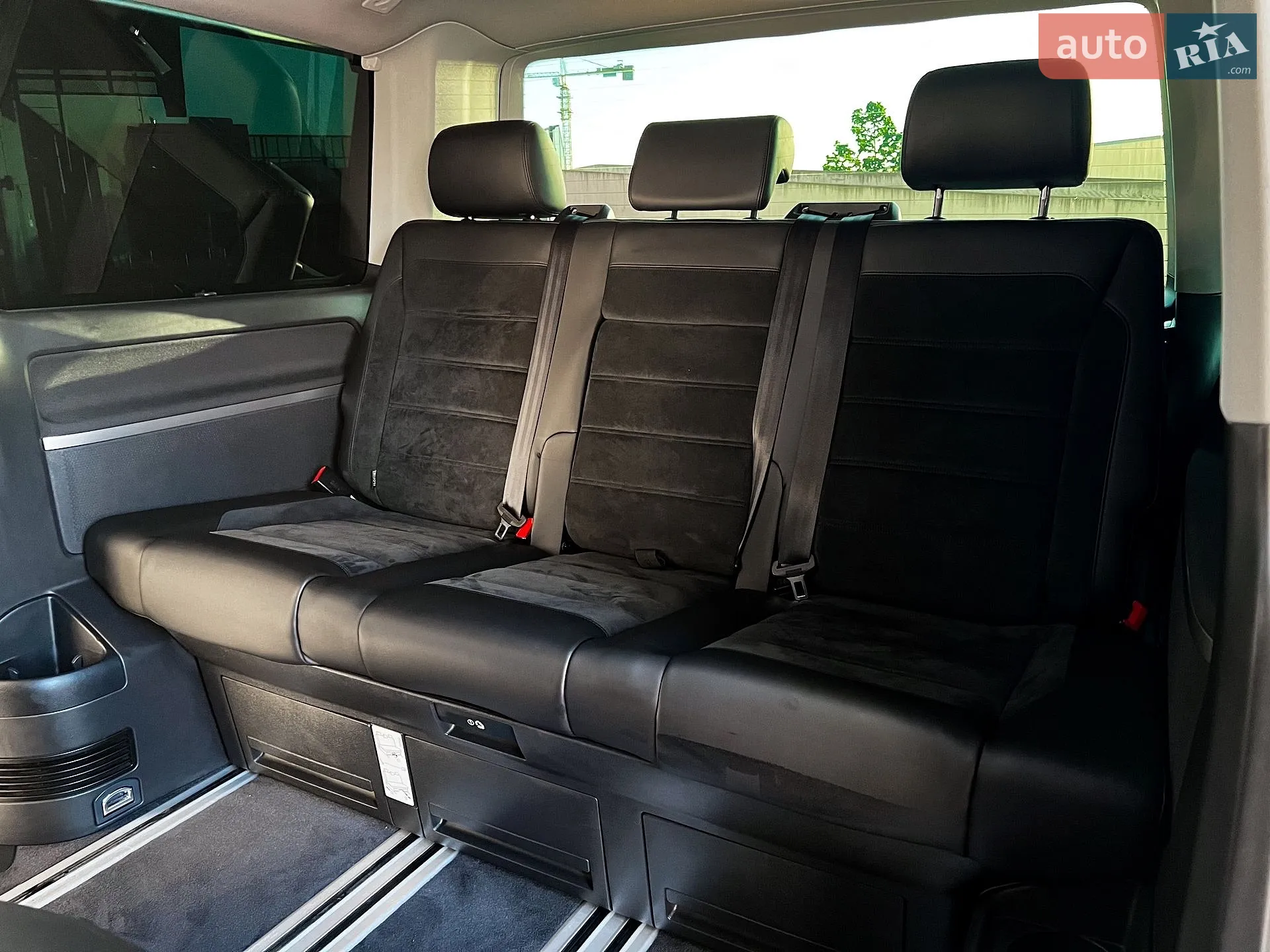 2018 Volkswagen Multivan - мініатюра 26