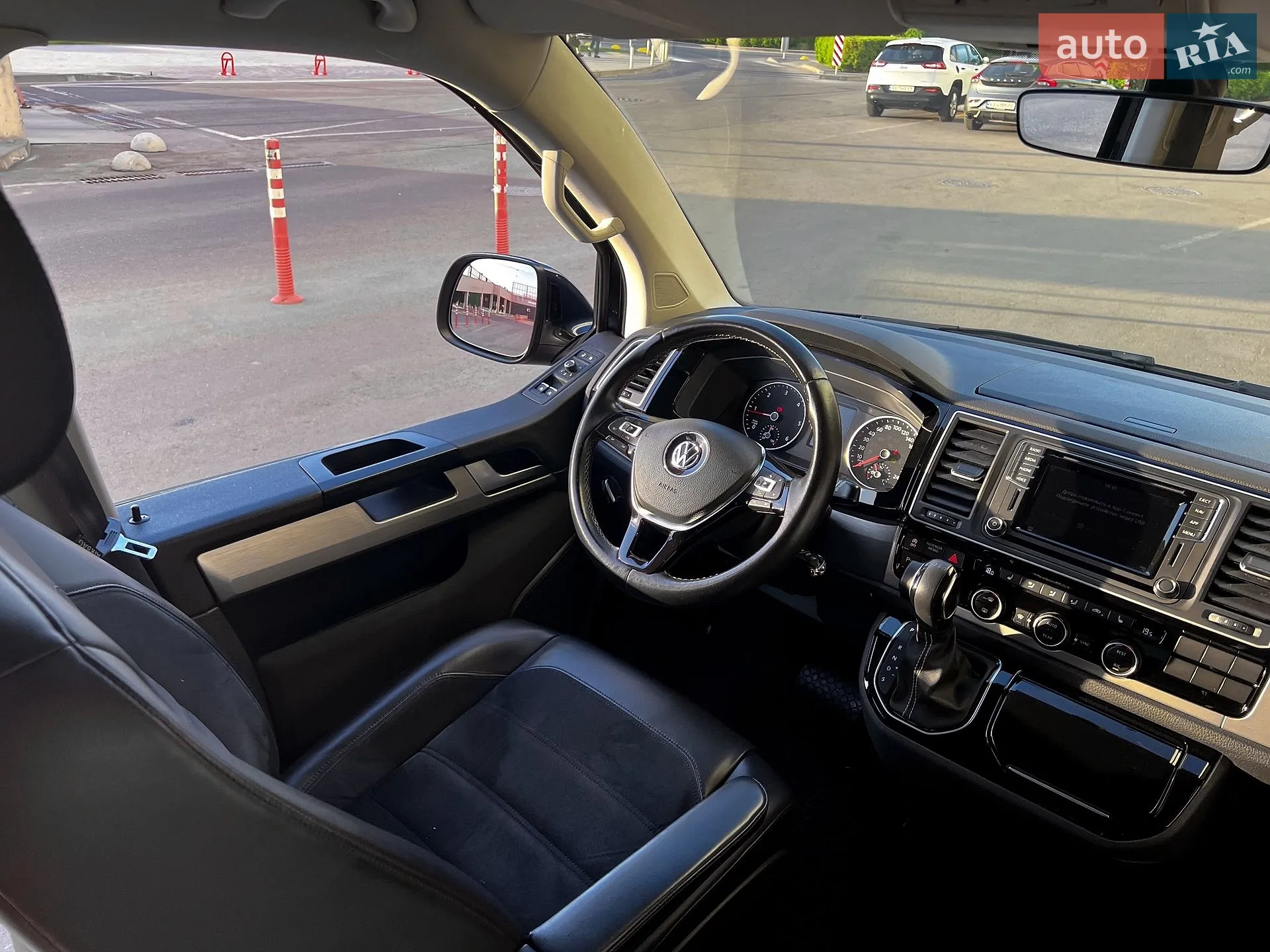 2018 Volkswagen Multivan - мініатюра 18