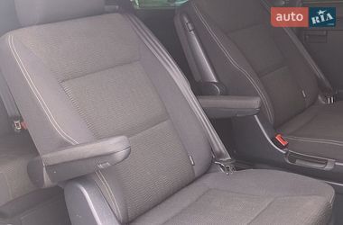 Минивэн Volkswagen Multivan 2019 в Киеве
