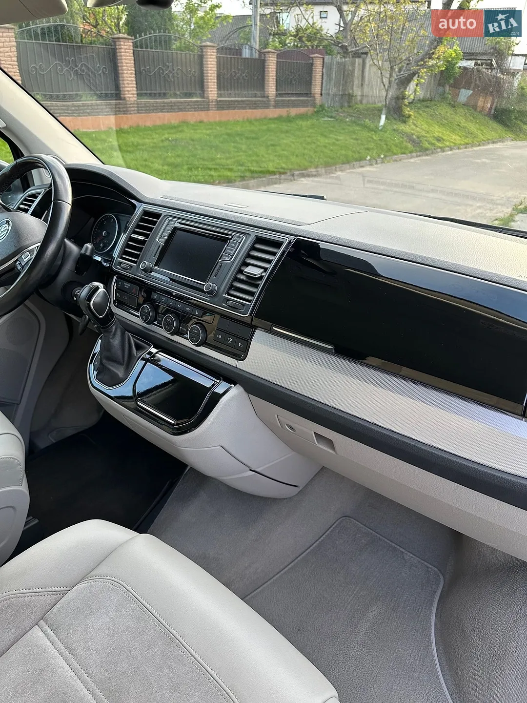 2015 Volkswagen Multivan - мініатюра 25