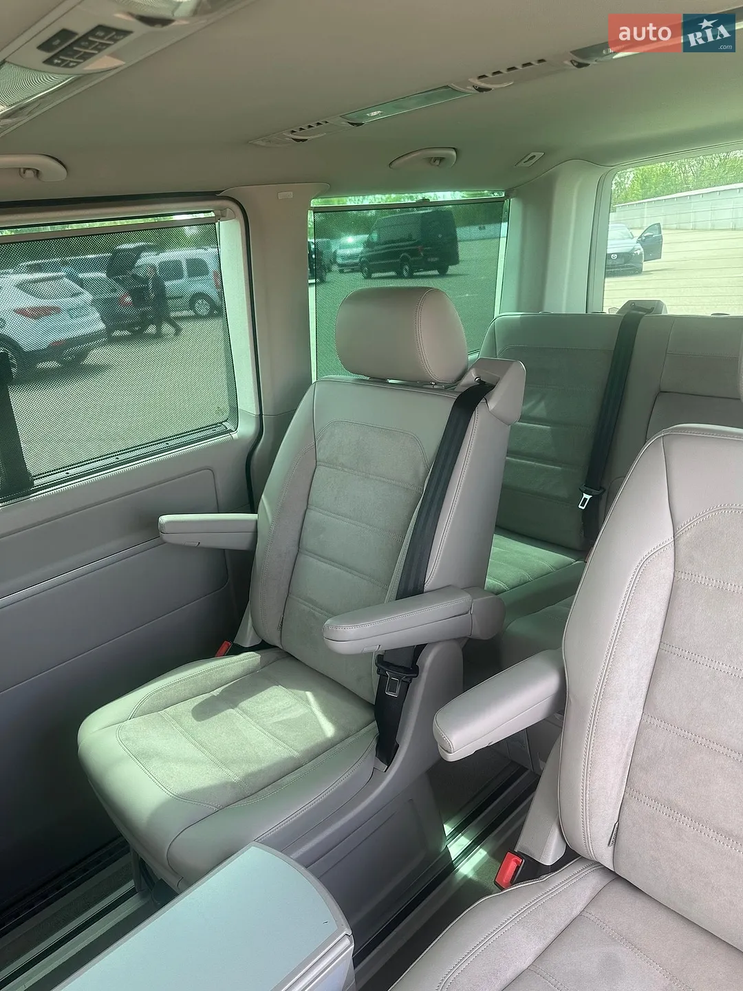 2015 Volkswagen Multivan - мініатюра 181