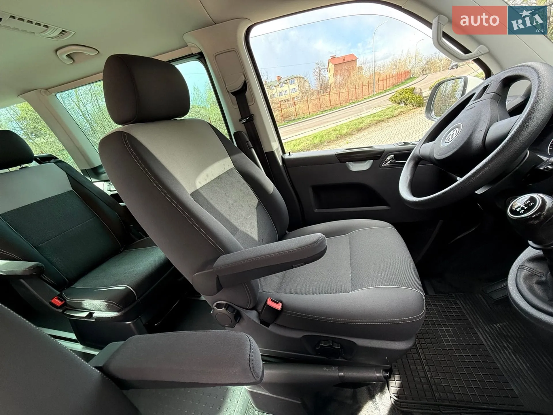 2012 Volkswagen Multivan - мініатюра 44