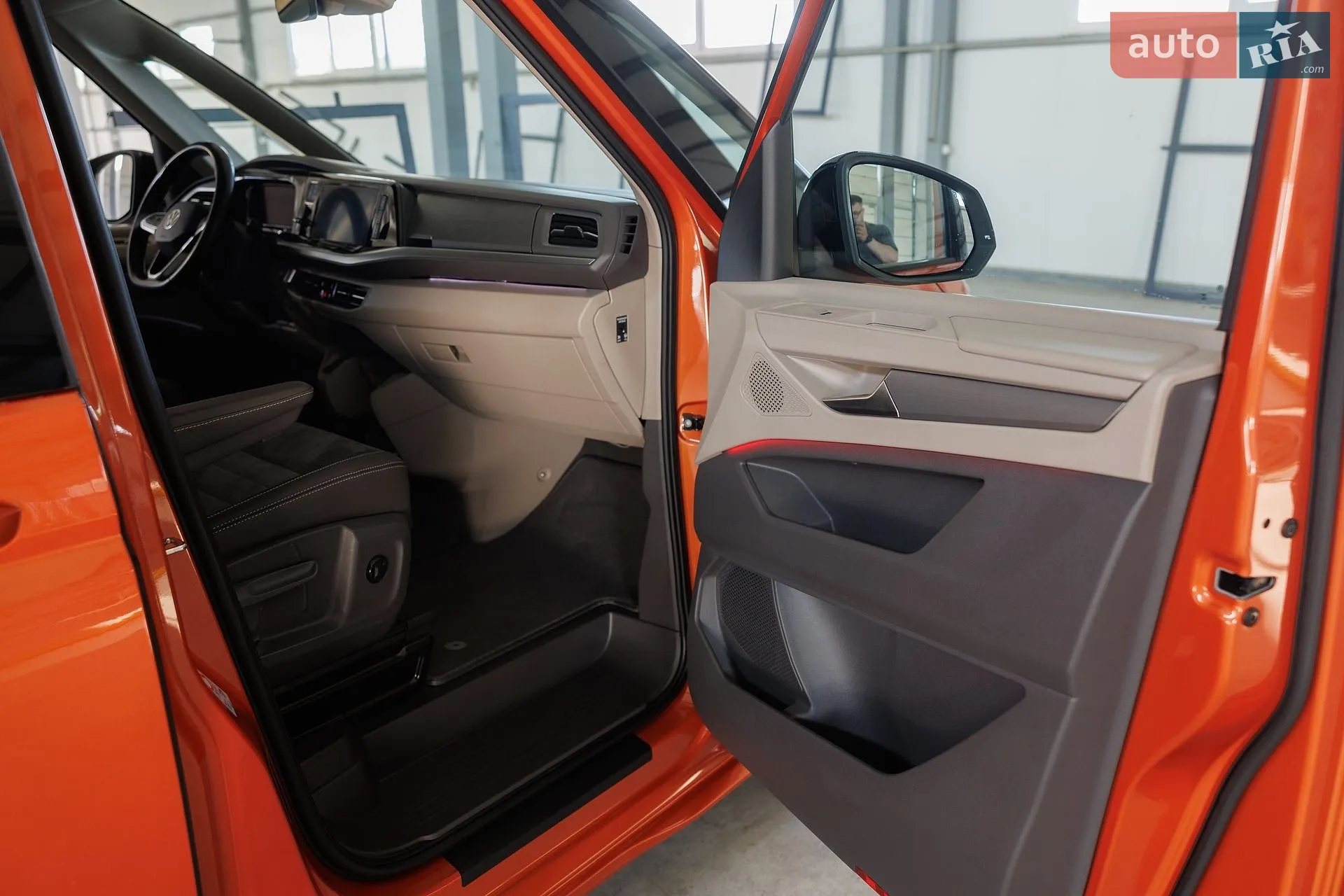 2022 Volkswagen Multivan - мініатюра 29