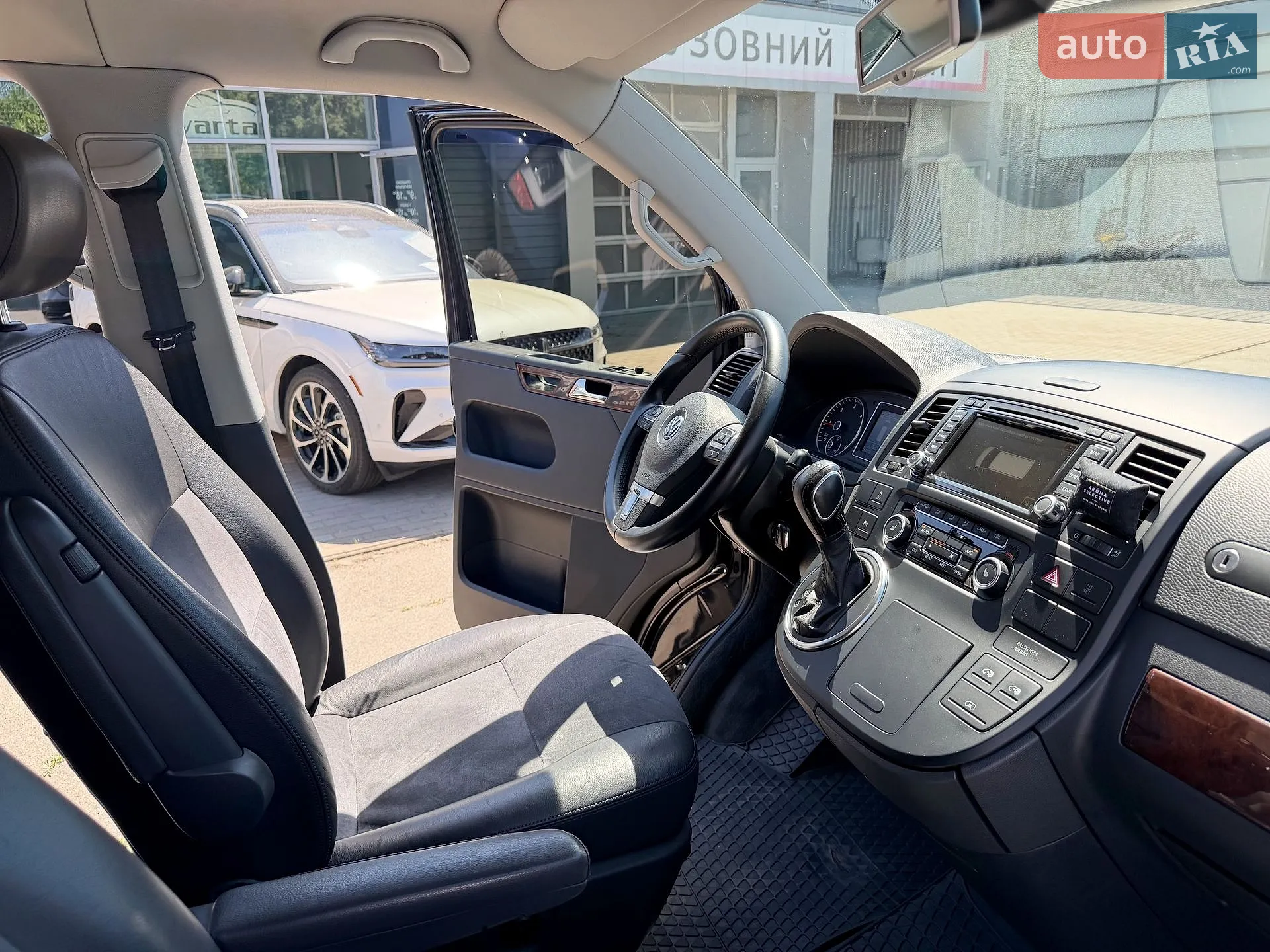 2013 Volkswagen Multivan - мініатюра 24