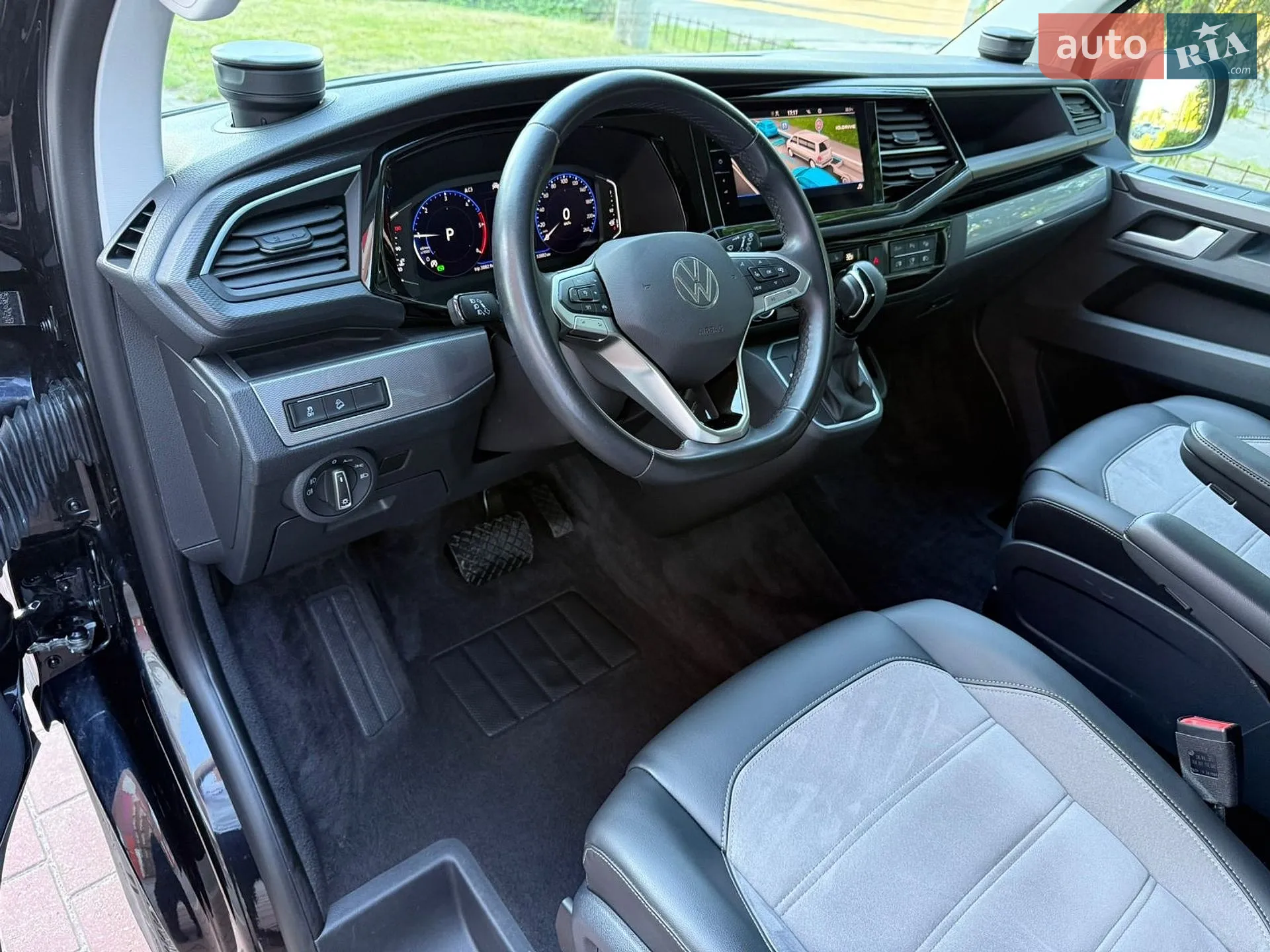 2022 Volkswagen Multivan - мініатюра 16
