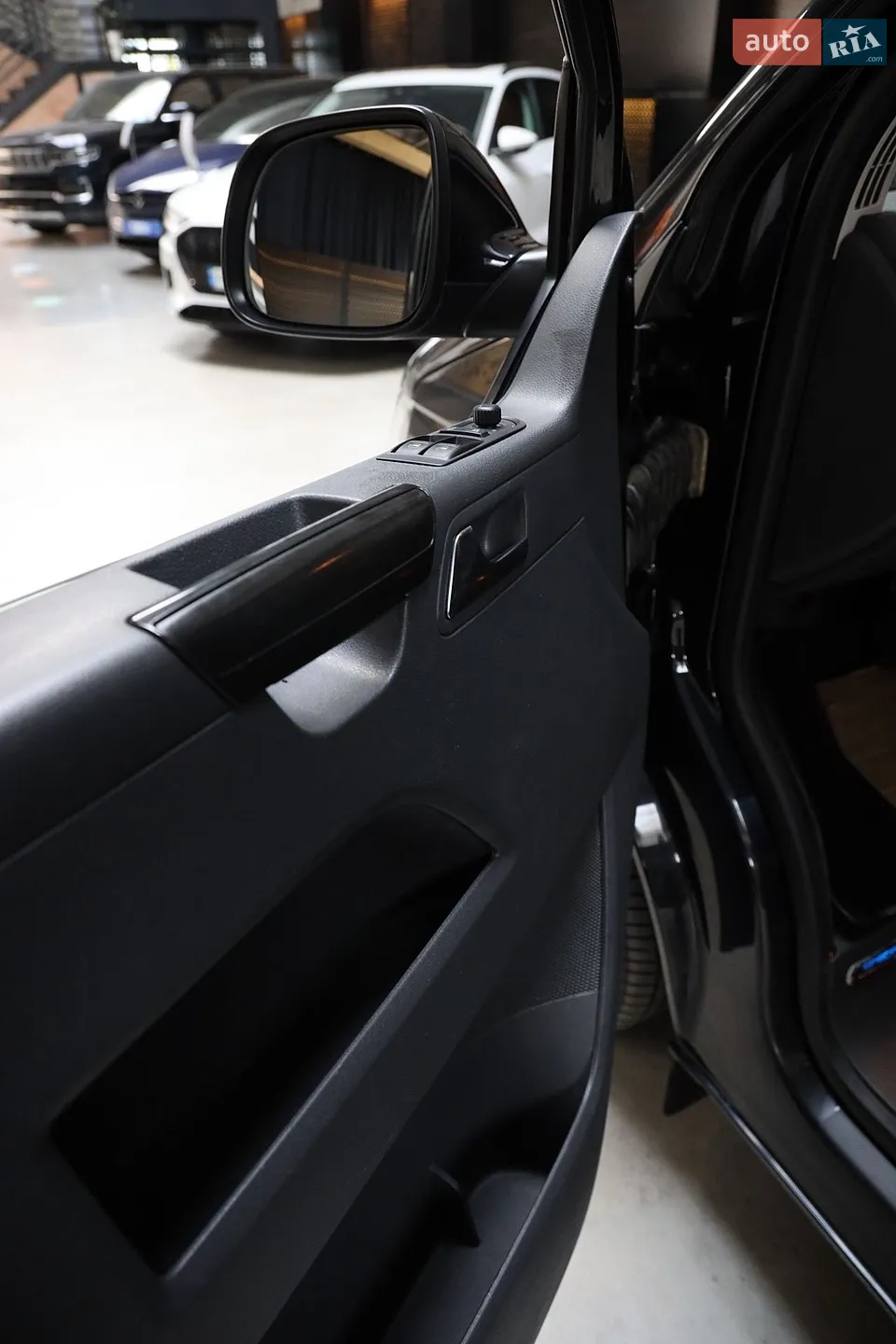 2015 Volkswagen Multivan - мініатюра 13