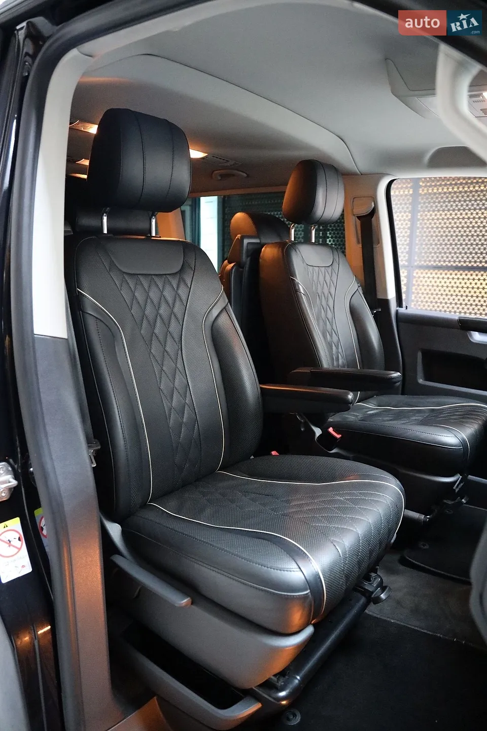 2015 Volkswagen Multivan - мініатюра 41