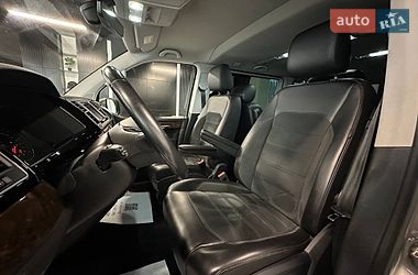 Мінівен Volkswagen Multivan 2017 в Львові
