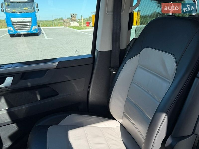 Минивэн Volkswagen Multivan 2021 в Ровно
