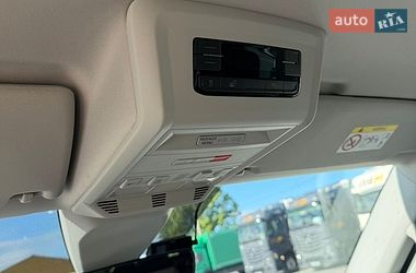 Минивэн Volkswagen Multivan 2021 в Ровно