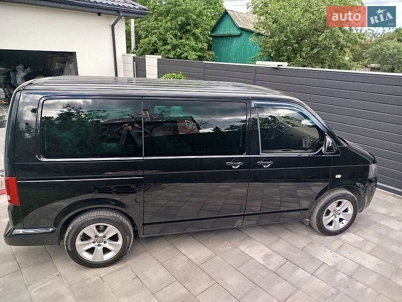 Мінівен Volkswagen Multivan 2014 в Києві