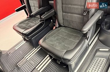 Минивэн Volkswagen Multivan 2019 в Киеве фото 38 Минивэн Volkswagen Multivan 2019 в Киеве