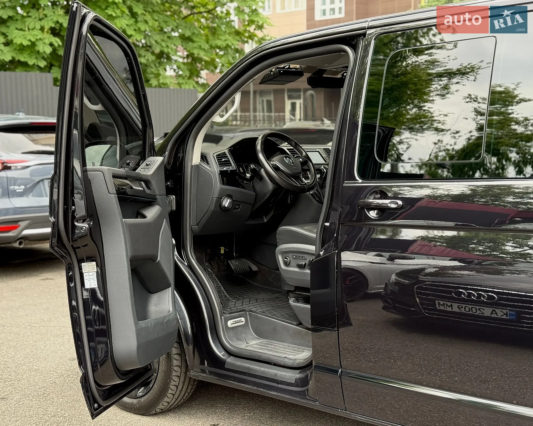 2016 Volkswagen Multivan - мініатюра 11