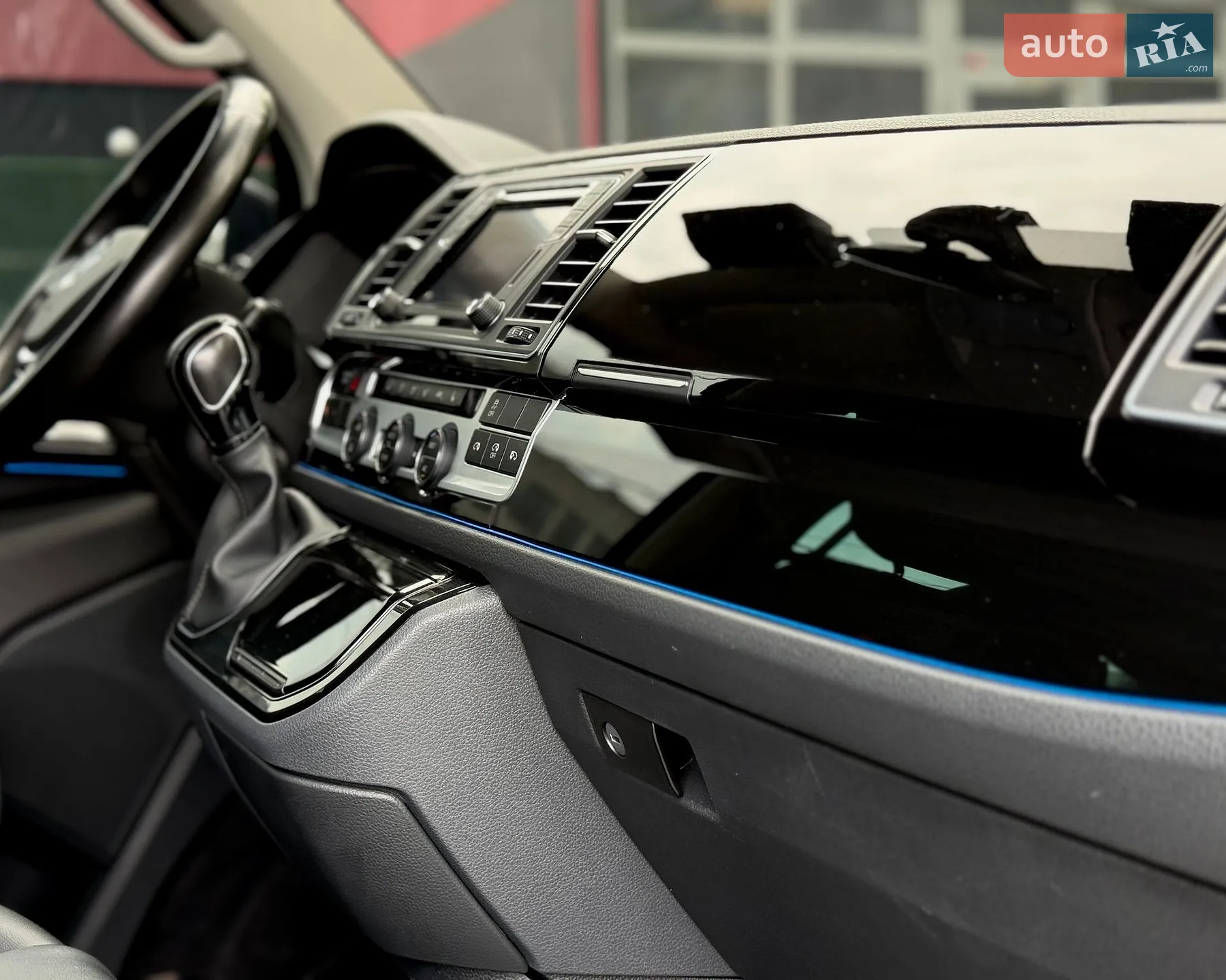 2016 Volkswagen Multivan - мініатюра 13