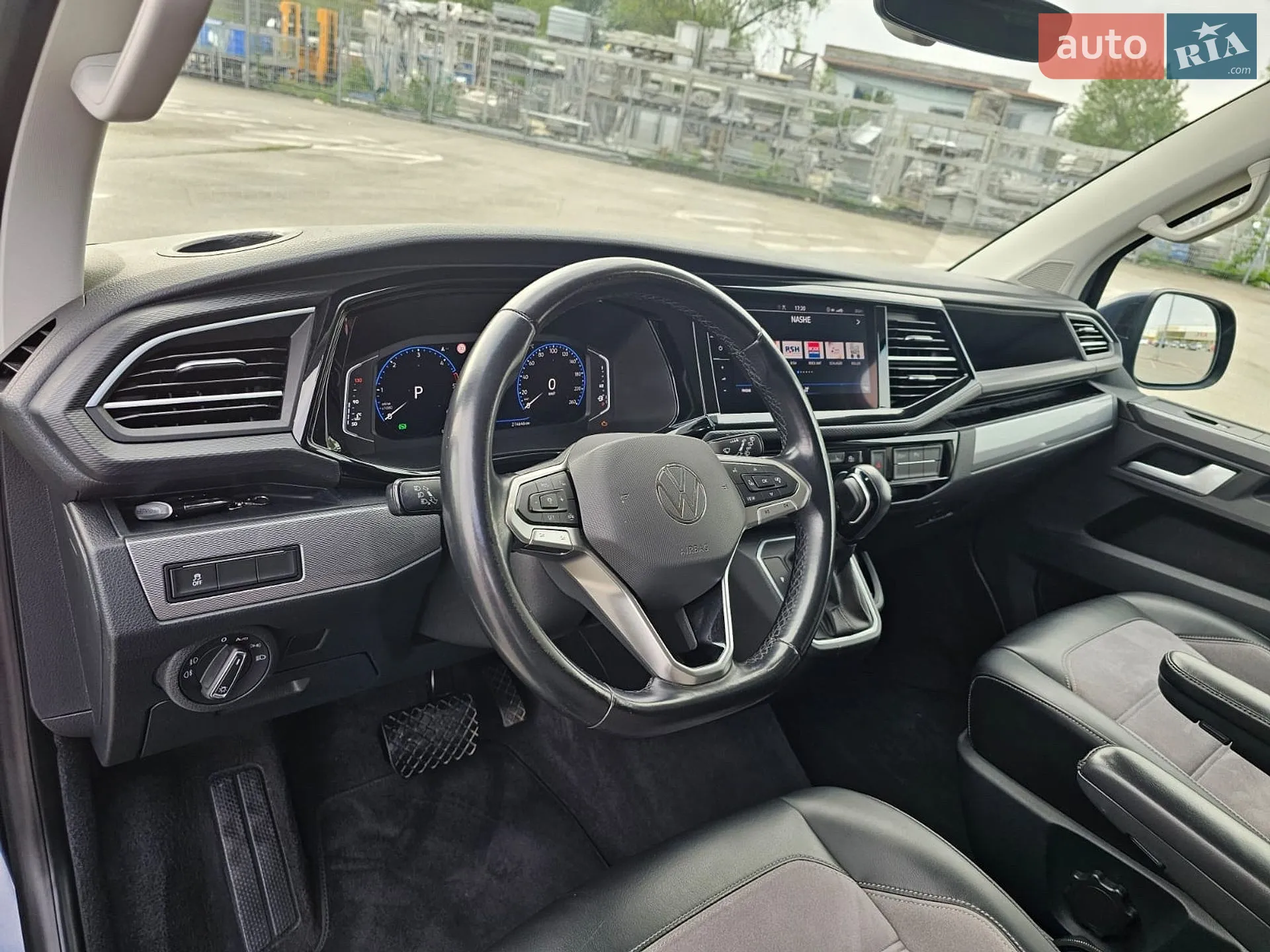 2020 Volkswagen Multivan - мініатюра 13