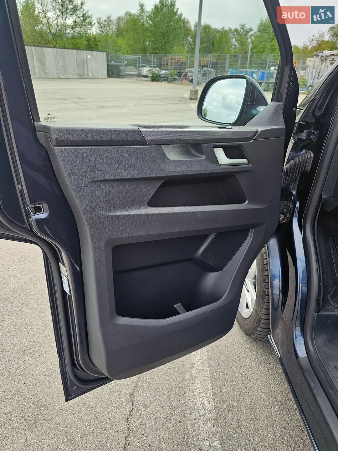 2020 Volkswagen Multivan - мініатюра 23