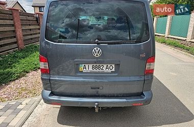 Минивэн Volkswagen Multivan 2006 в Гореничах