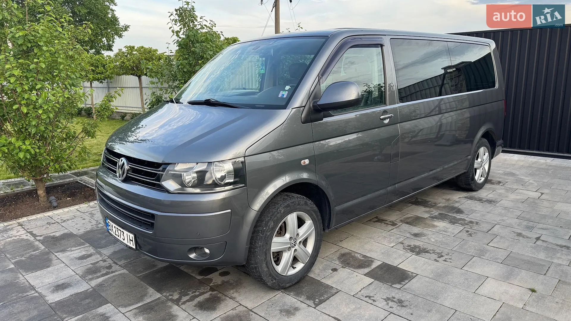 2011 Volkswagen Multivan - мініатюра 2