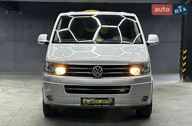 Минивэн Volkswagen Multivan 2014 в Черновцах