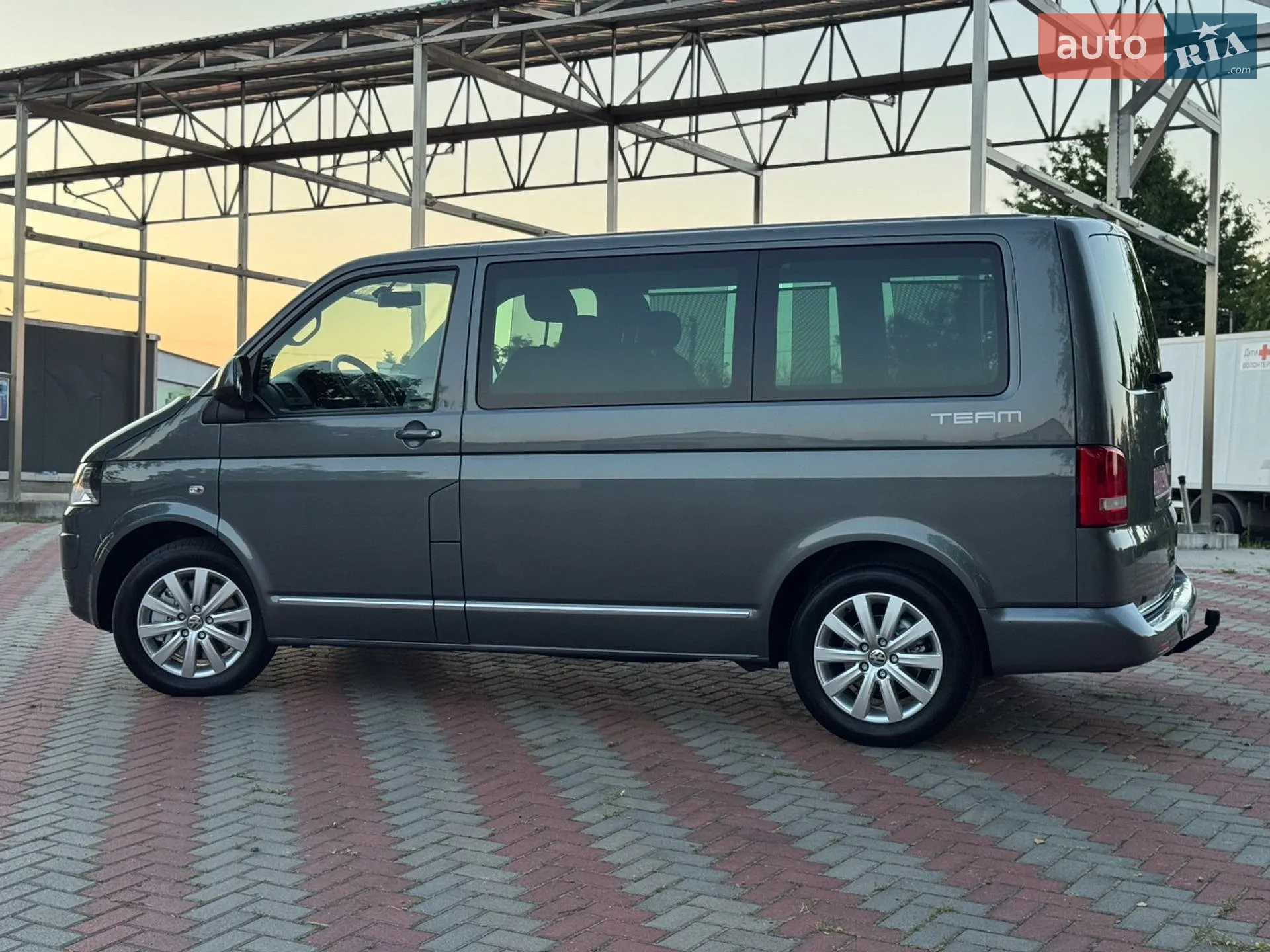 2011 Volkswagen Multivan - мініатюра 8