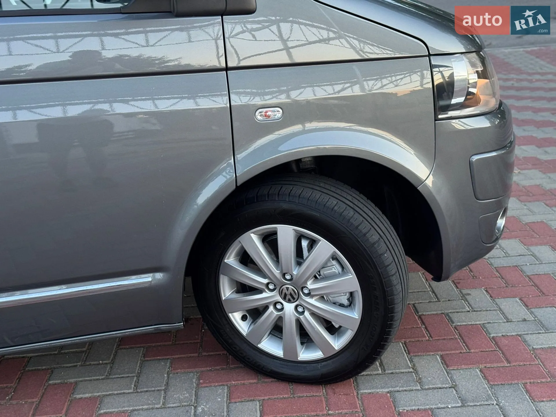 2011 Volkswagen Multivan - мініатюра 13