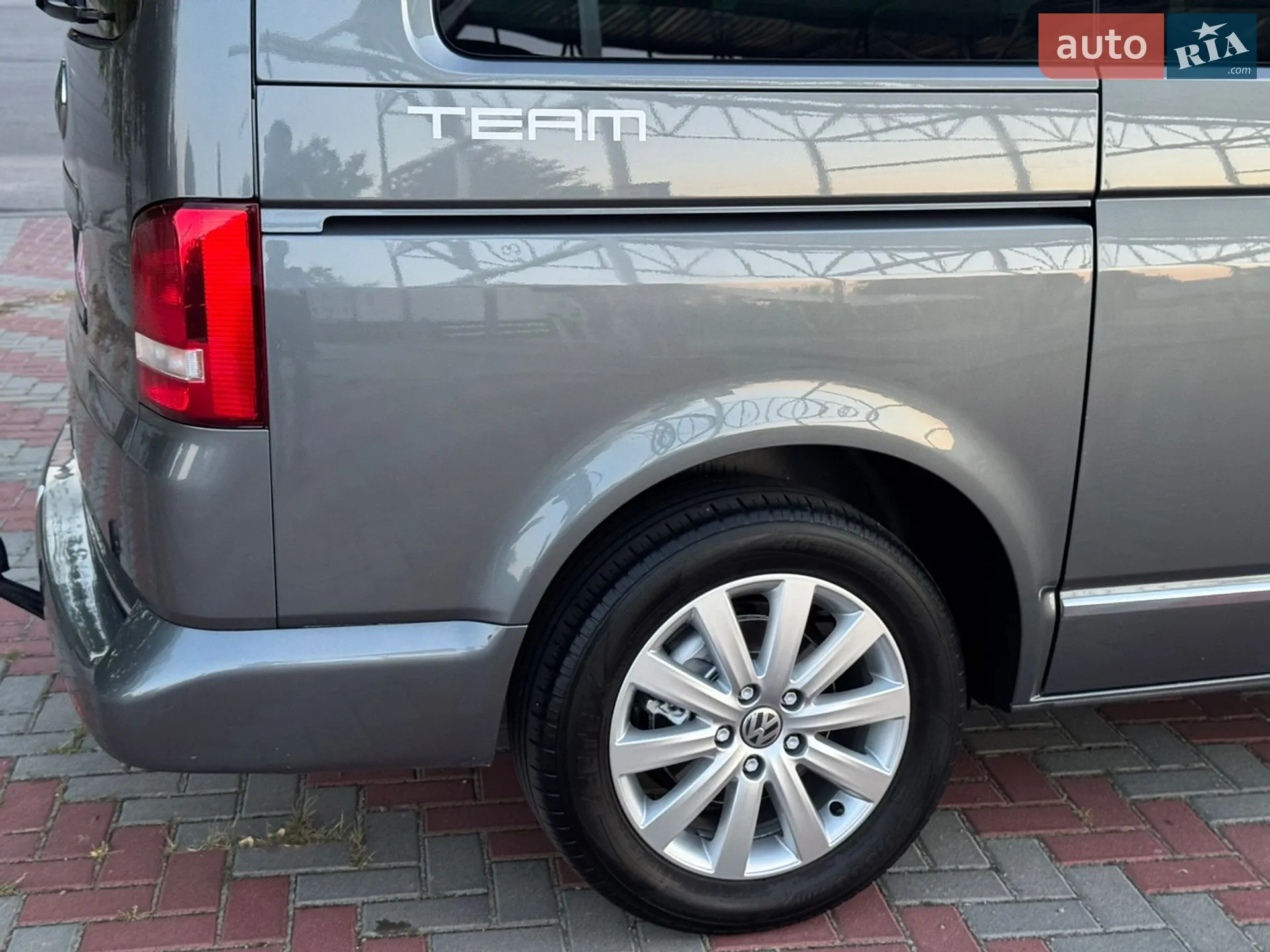 2011 Volkswagen Multivan - мініатюра 16