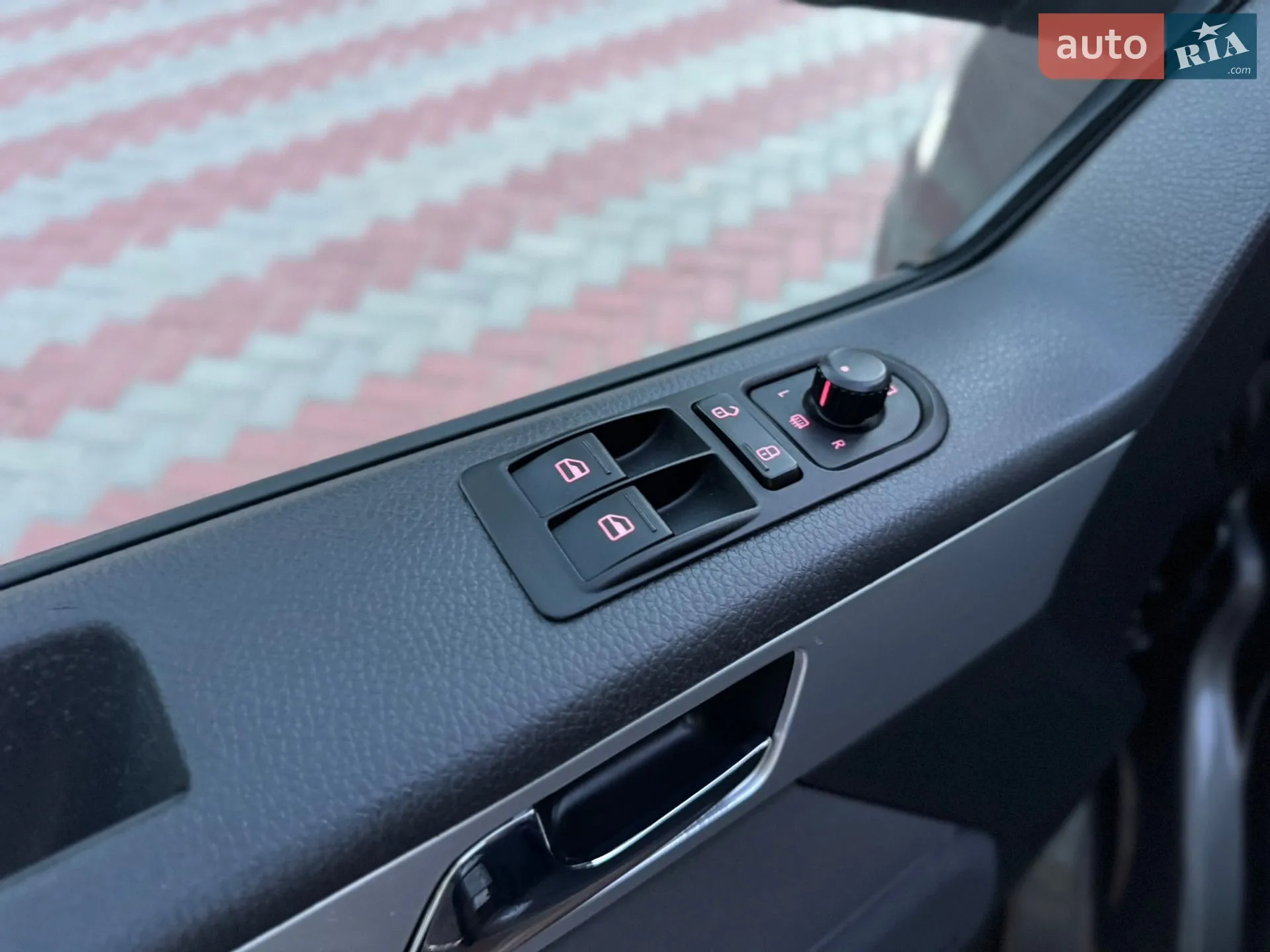 2011 Volkswagen Multivan - мініатюра 48