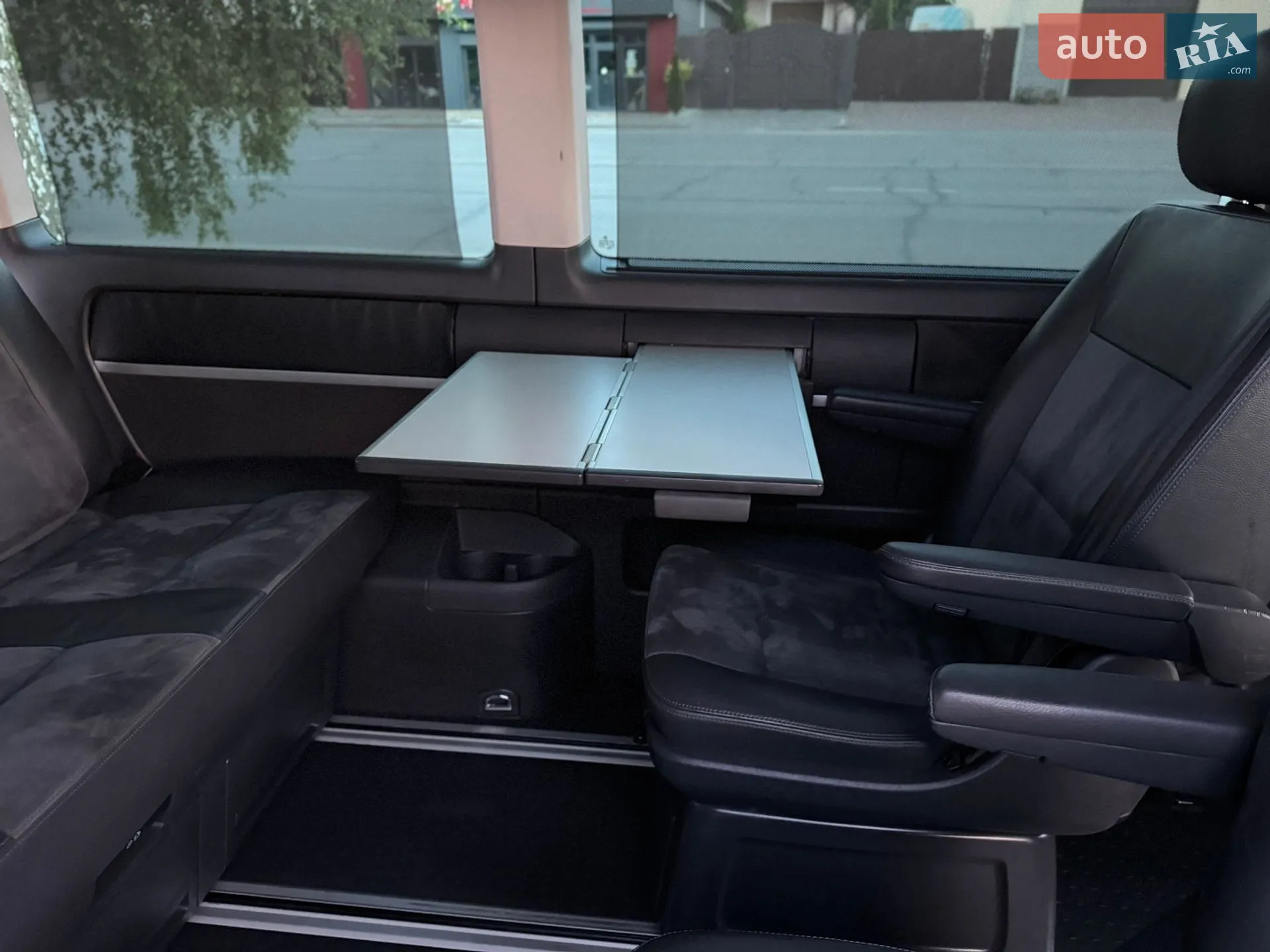 2011 Volkswagen Multivan - мініатюра 54