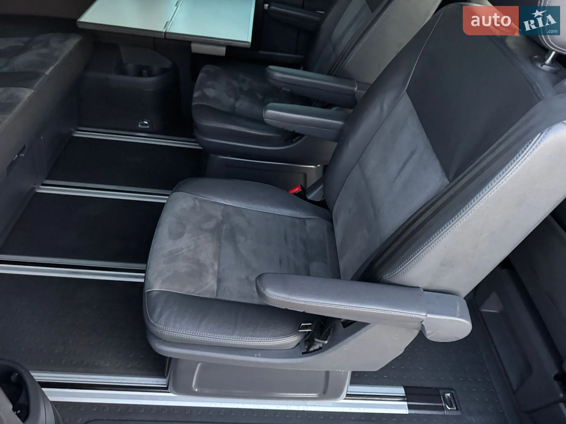 2011 Volkswagen Multivan - мініатюра 56