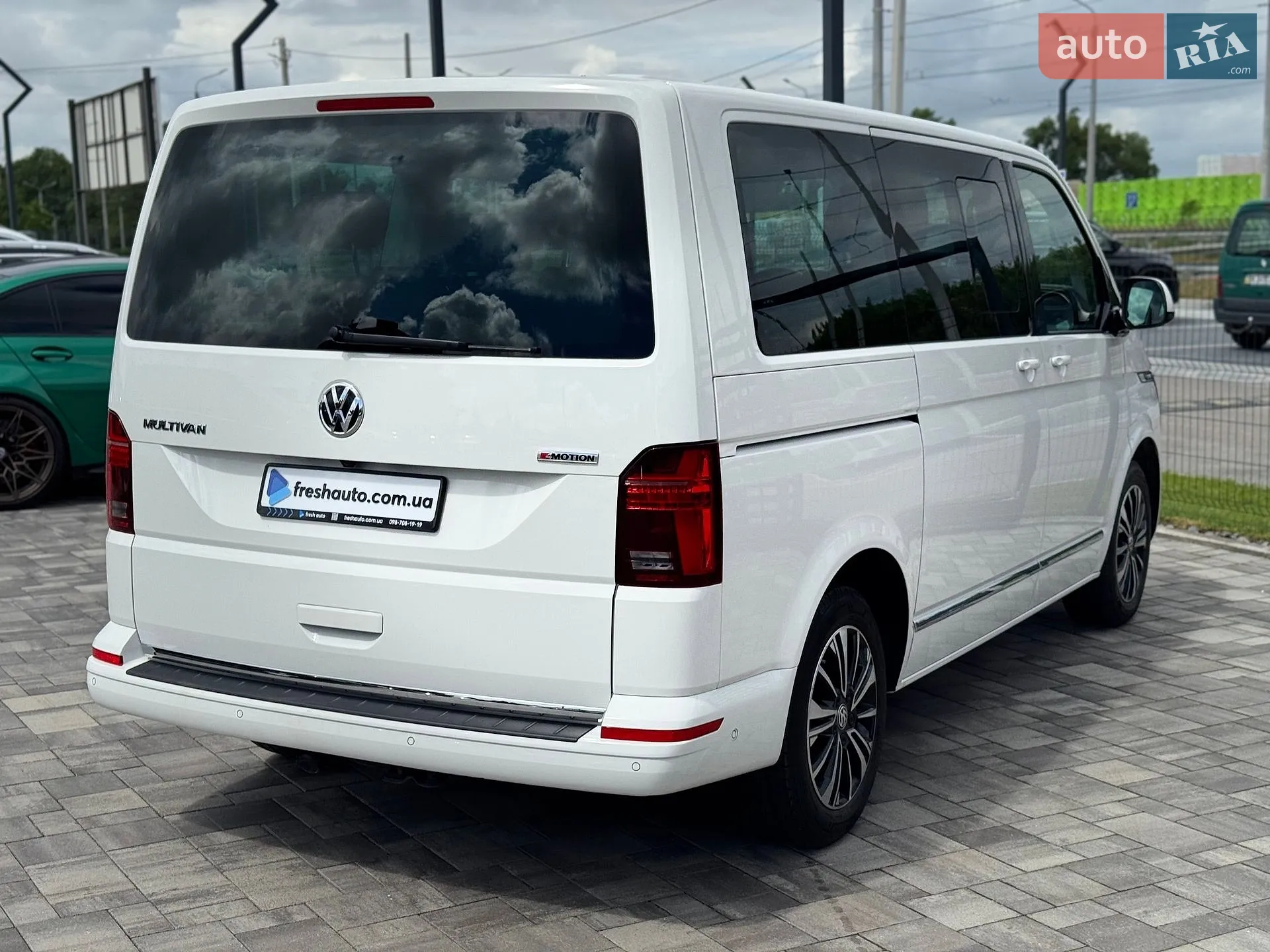 2020 Volkswagen Multivan - мініатюра 12