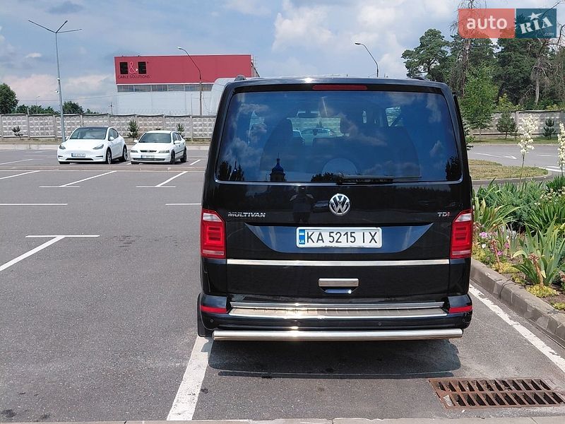 Минивэн Volkswagen Multivan 2017 в Киеве фото 36 Минивэн Volkswagen Multivan 2017 в Киеве