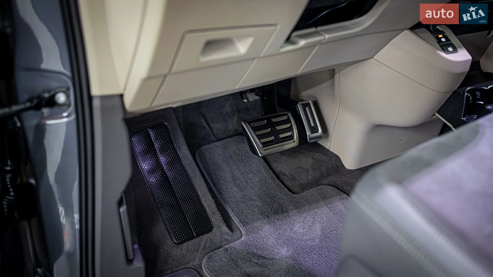 2022 Volkswagen Multivan - мініатюра 52