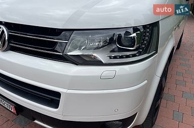 Минивэн Volkswagen Multivan 2012 в Луцке